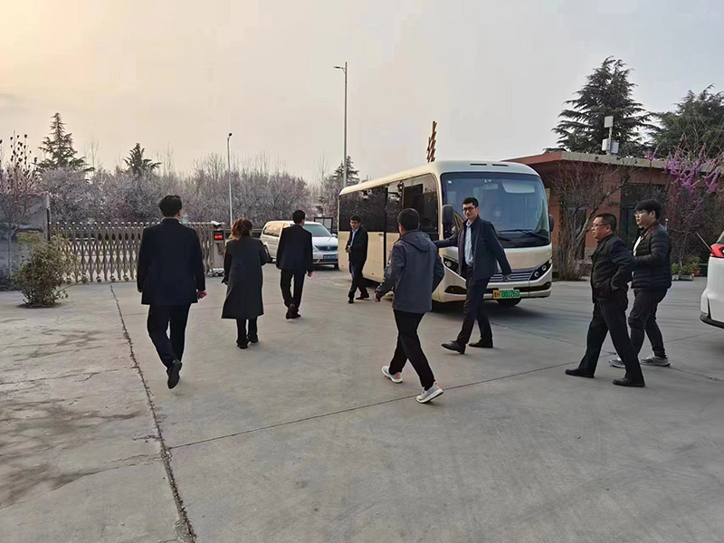 市委办公室常务副主任齐祥灿一行来到乐康医疗集团调研企业创新发展情况(图5)