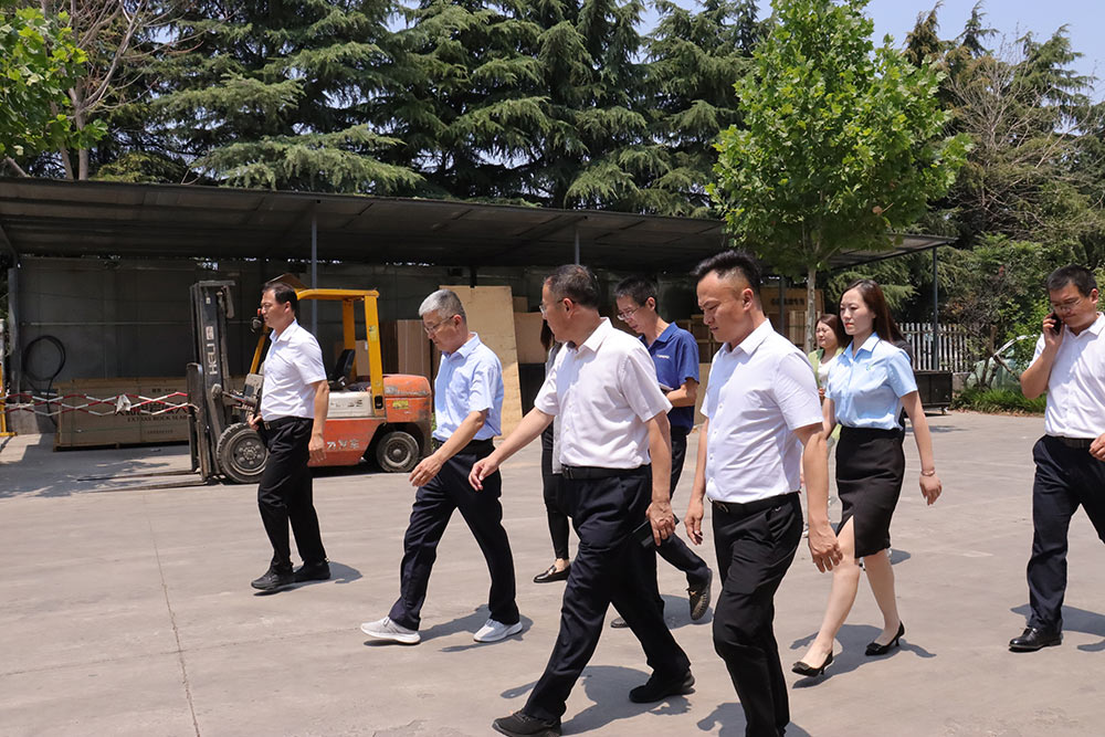 2023年6月27日（周二）上午，崔市长来乐康医疗集团调研(图8)